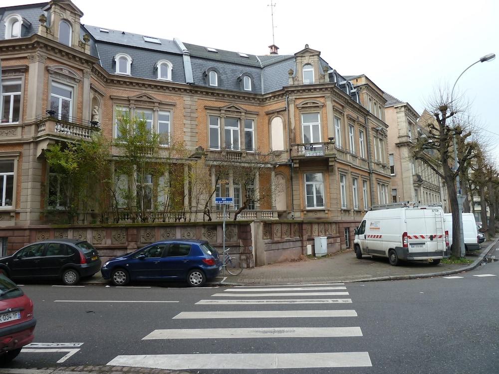Adonis 3* Straßburg